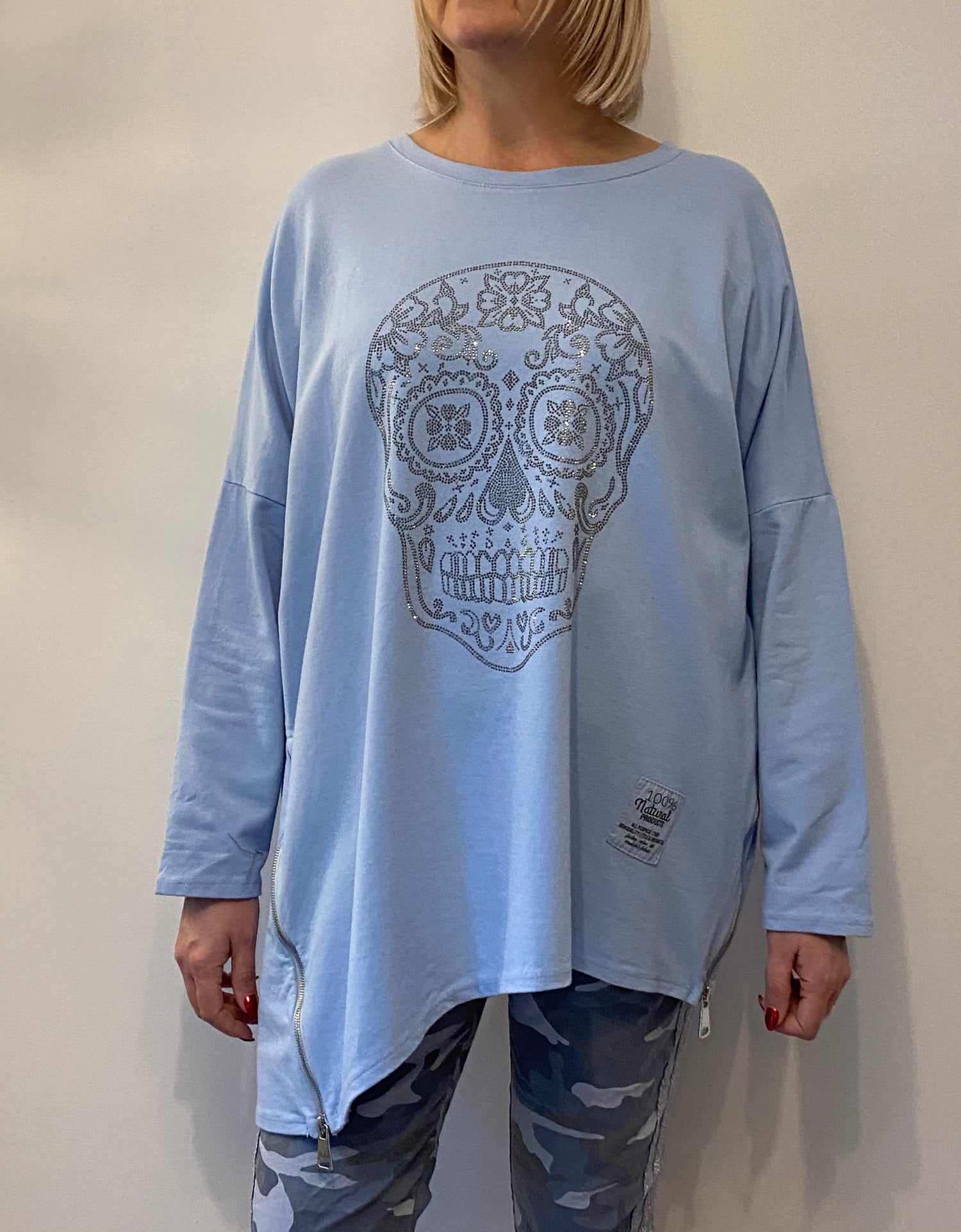 Sweatshirts & Hoodies
