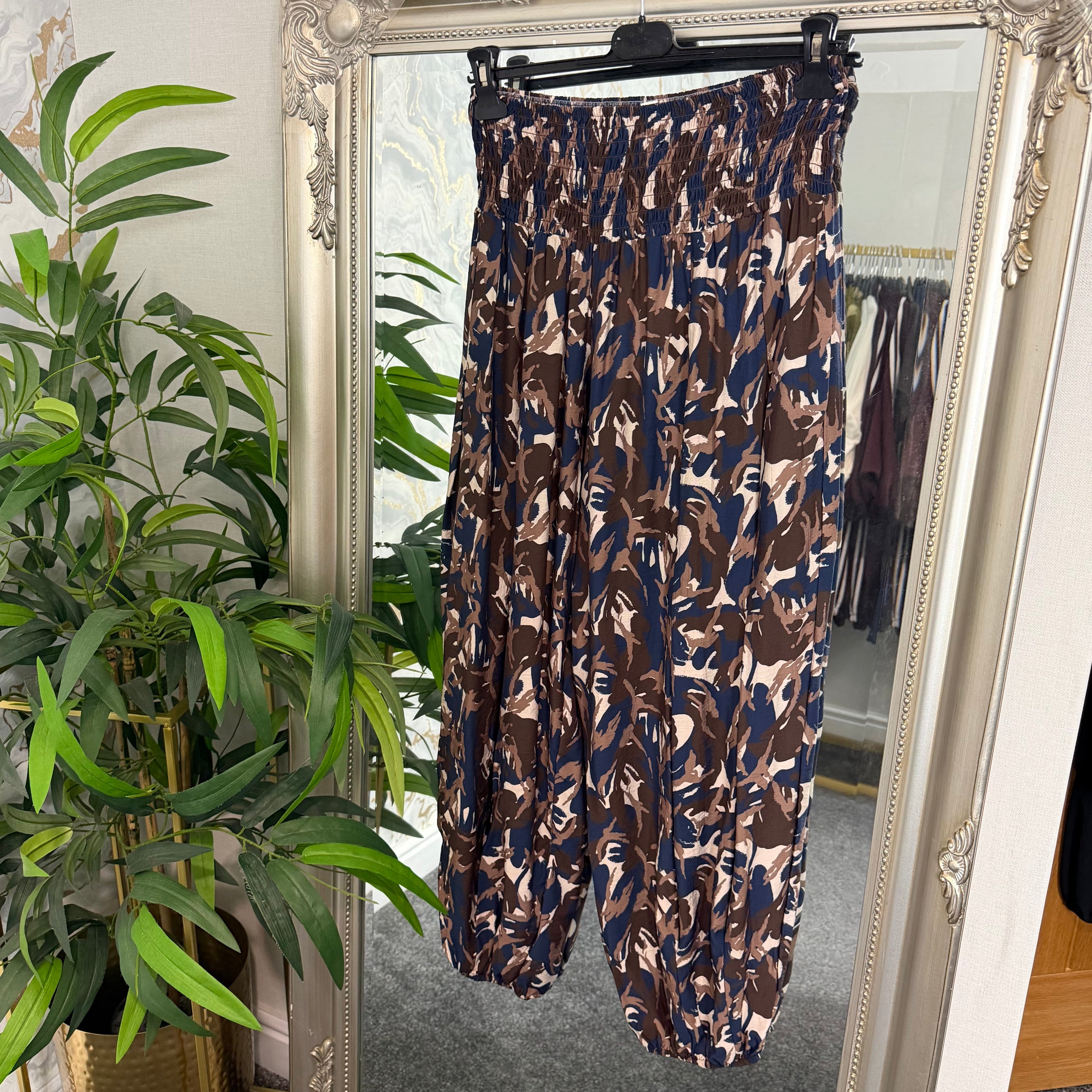 Abstract elasticated trousers