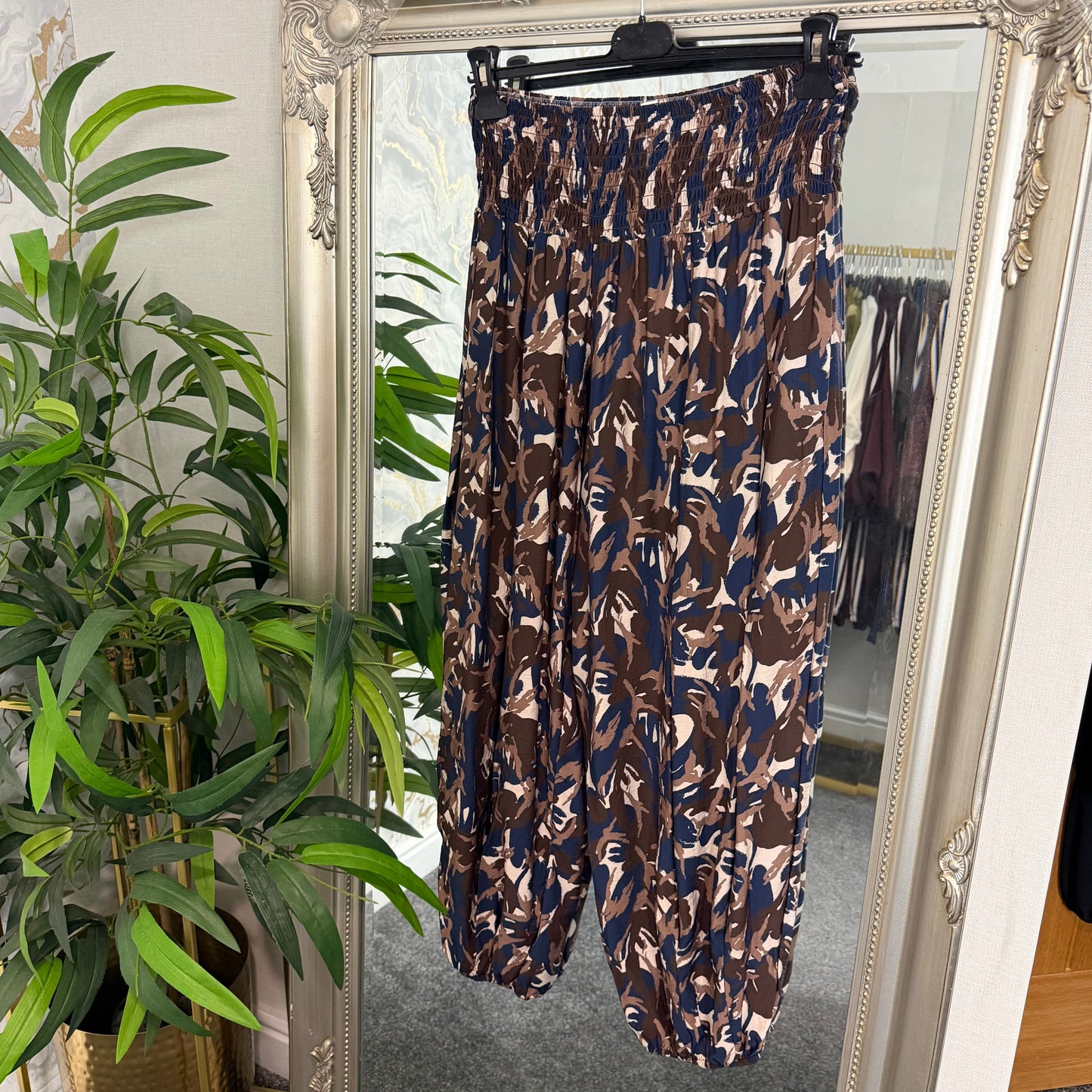 Abstract elasticated trousers