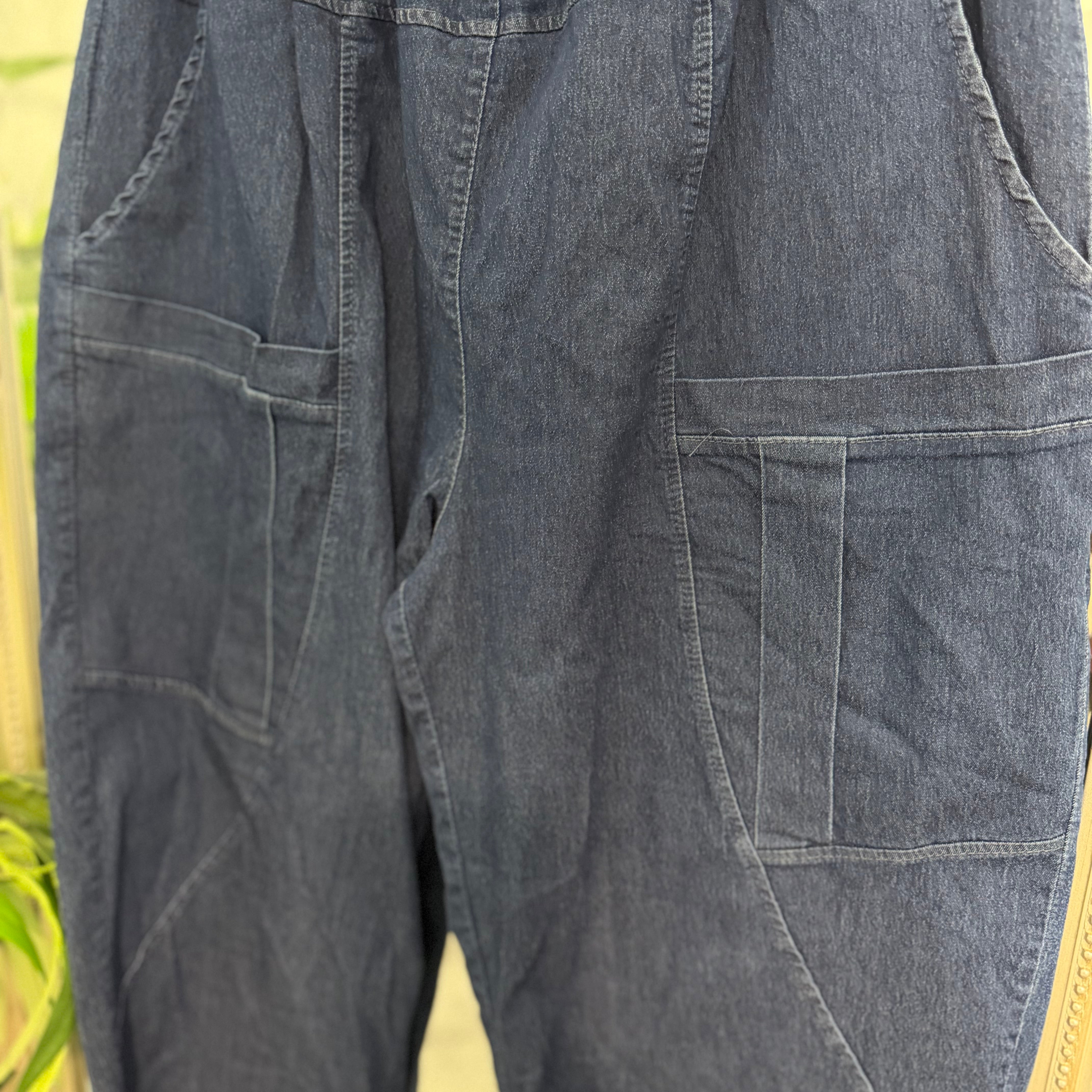 Barrel leg jeans