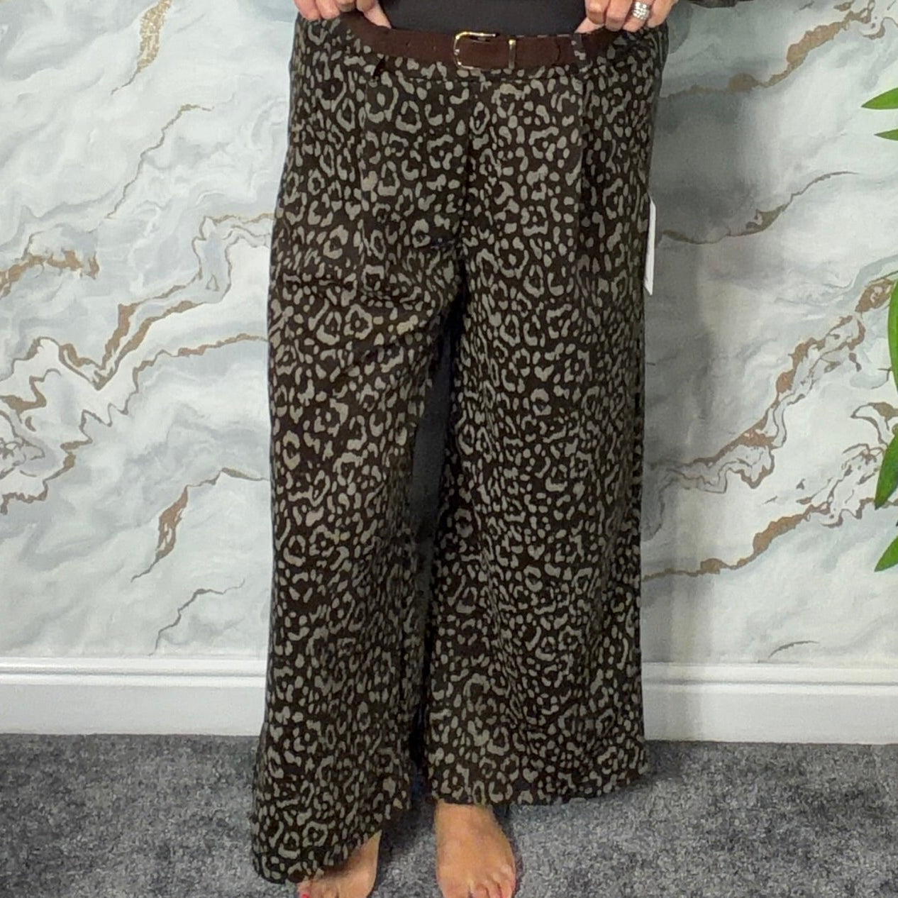 Jersey animal print belted trousers
