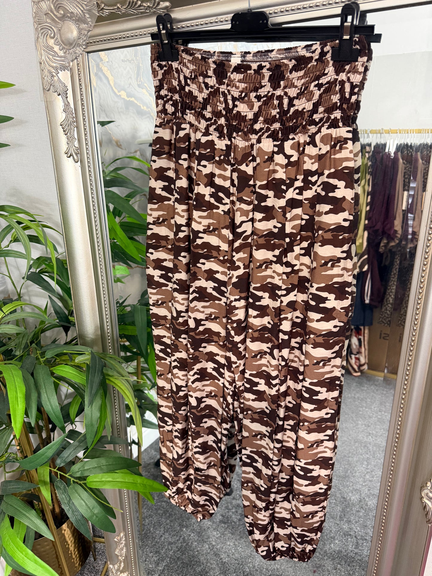 Abstract elasticated trousers